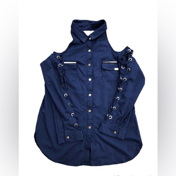 lizette collection Tops - Lizette collection blue blouse size S